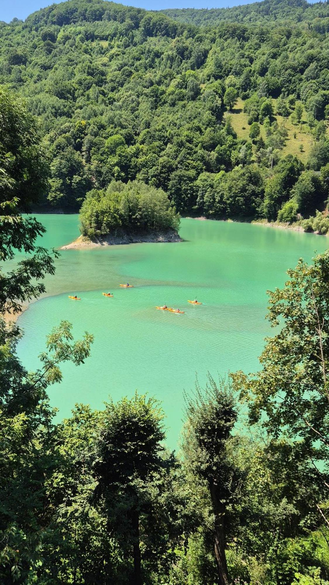 Teşila Utopia Lake View מראה חיצוני תמונה